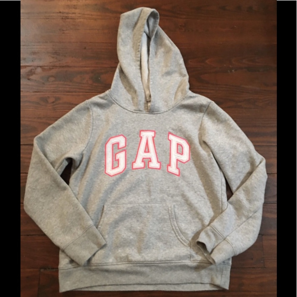 GAP Sweatshirt